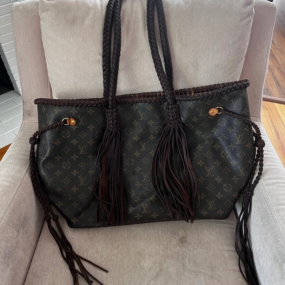 Louis Vuitton Handbags - Large Louis Vuitton bag from Vintage Boho bags